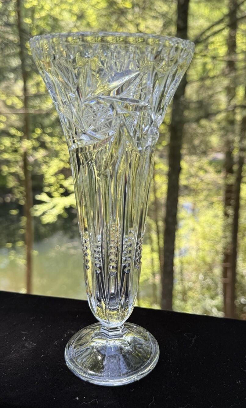 Vintage Trumpet Vase Lead Crystal Heavy Glass Etched 9.5” Star Of David A56